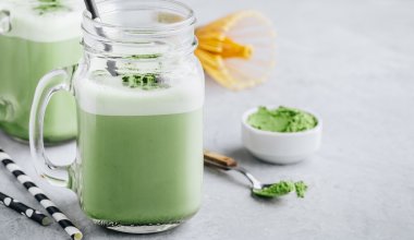 A photo of a matcha smoothie