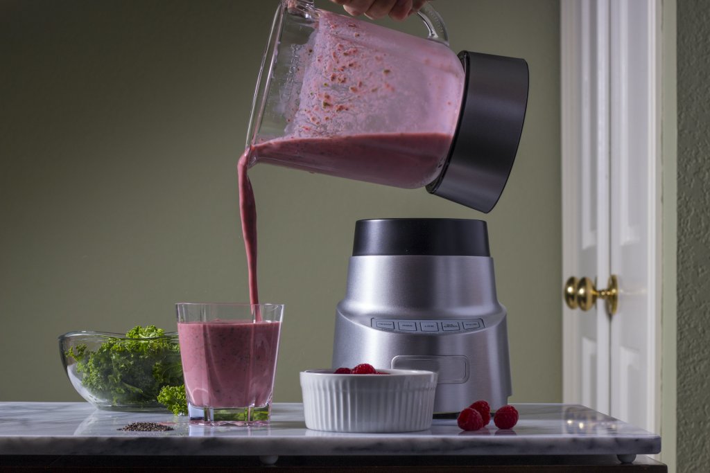 a picture of a shake pouring from a blender