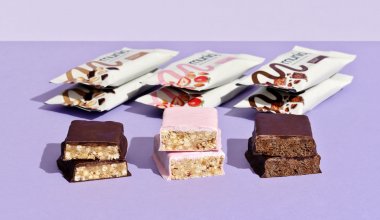 3 snack bars cut in half and stacked